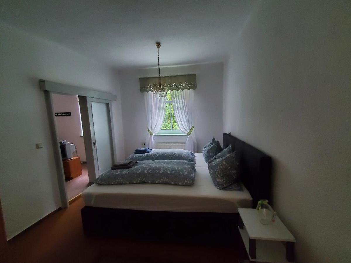 Ferienwohnung Am Rosengarten Löbau Eksteriør bilde